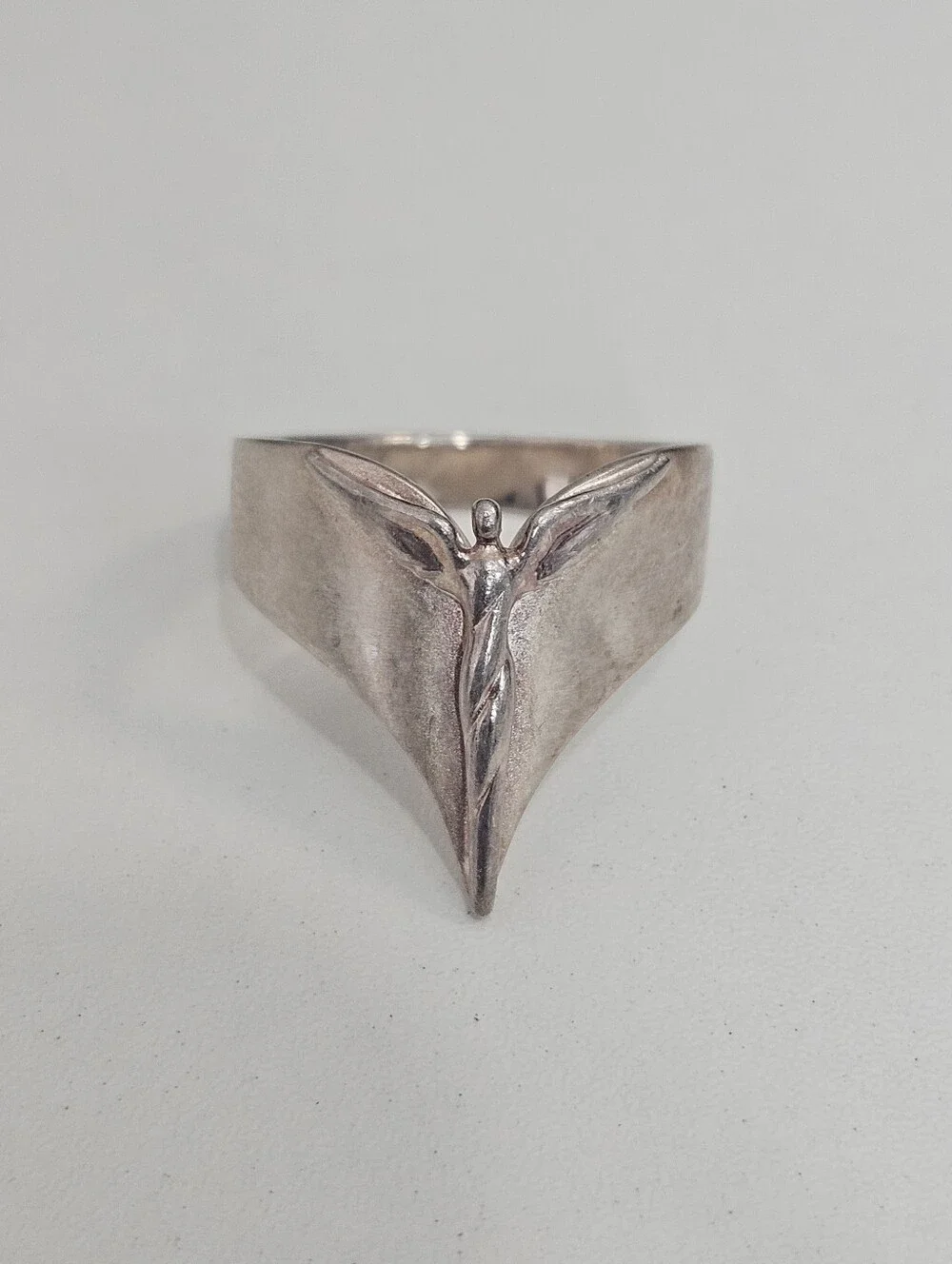925 Lavaggi Angel Sterling Silver Ring Size 8 US